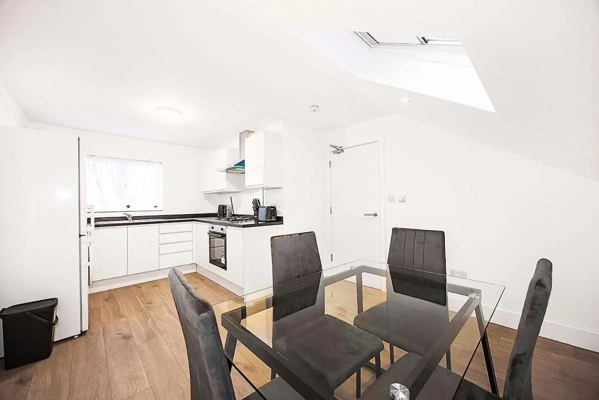 Stylish London Flat - 5 Sleeper Apartment Ilford United Kingdom