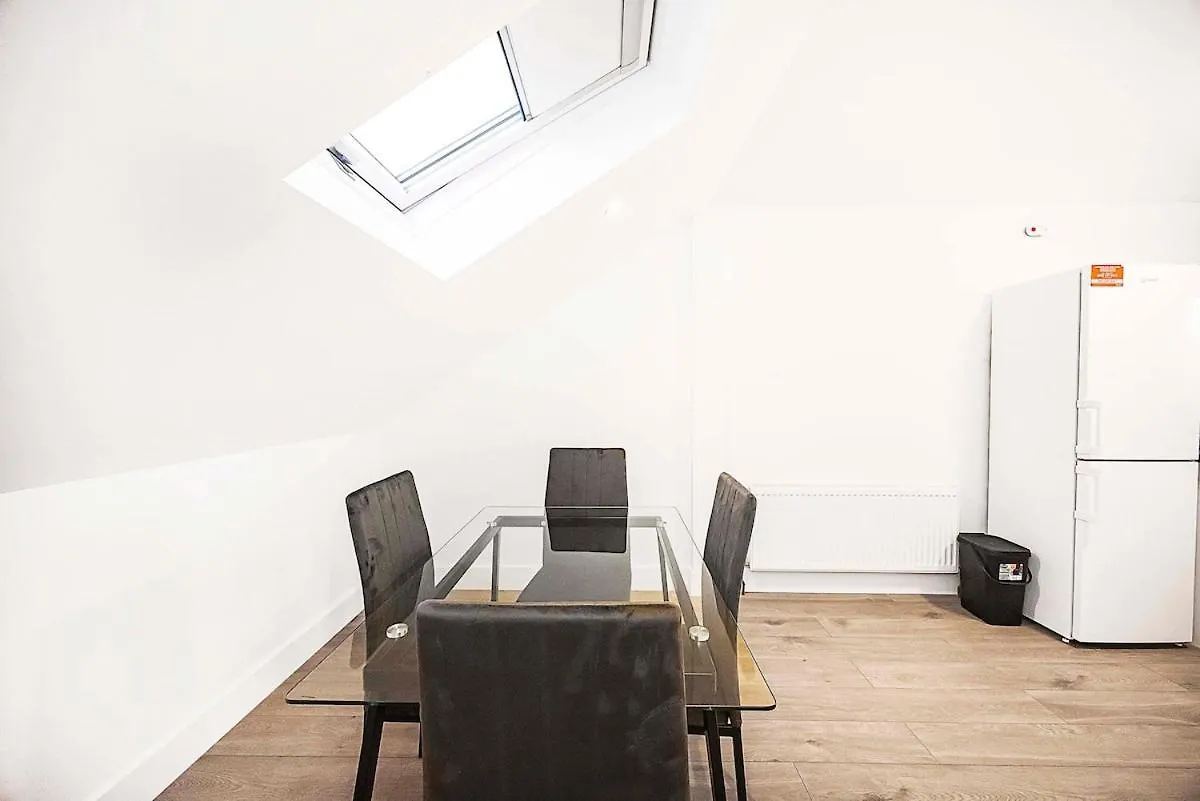 Stylish London Flat - 5 Sleeper Apartment Ilford United Kingdom
